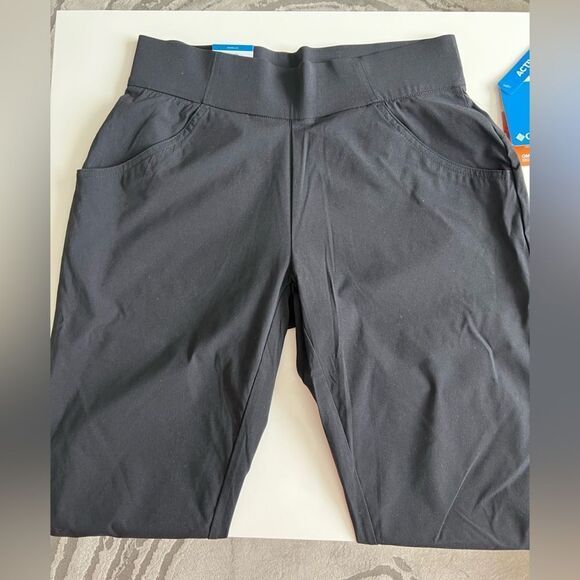 Columbia Women’s Pull-On Active Fit Capri Pants Black - Picture 4 of 10